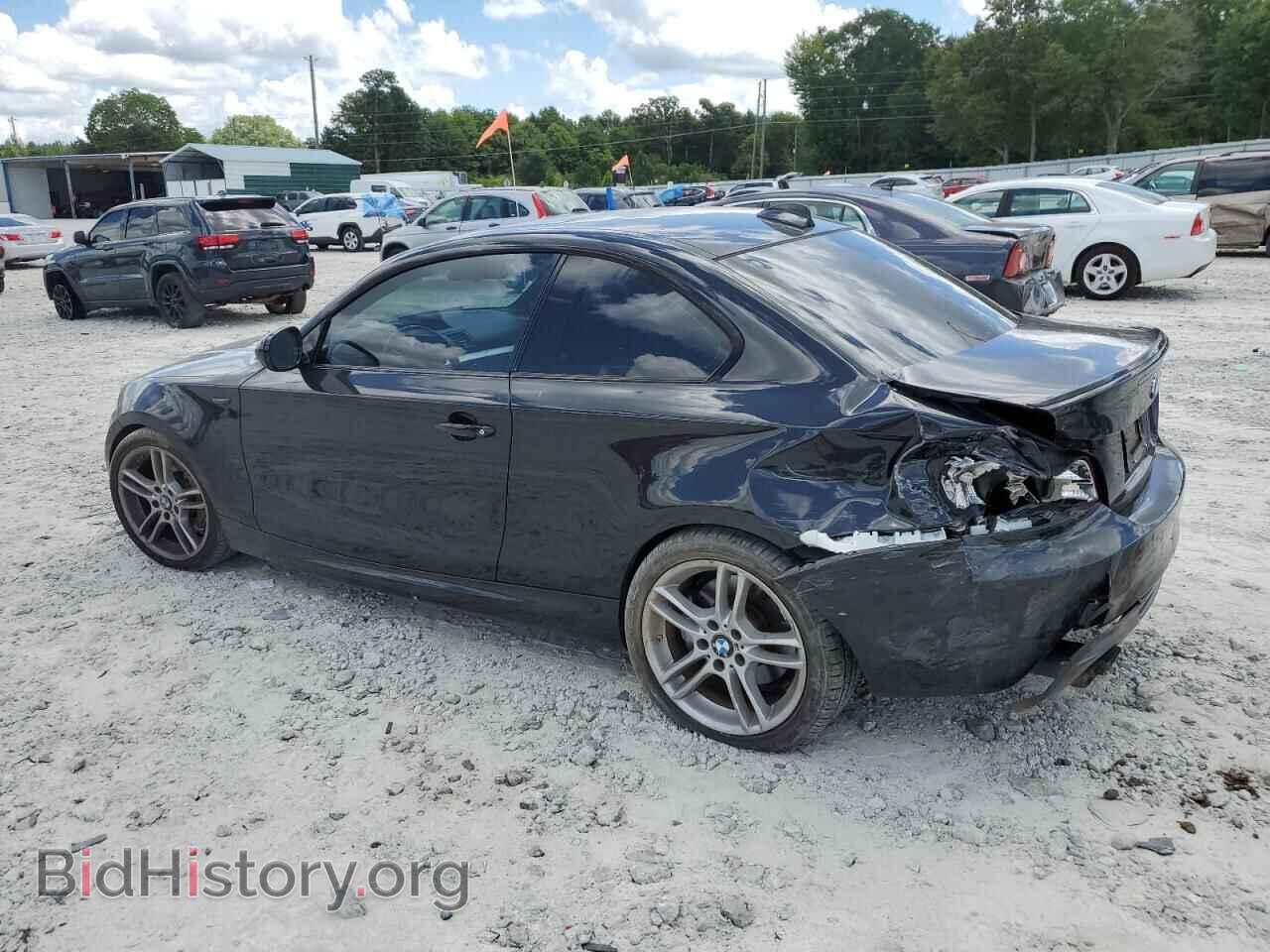 2011 BMW 1 SERIES - VIN: WBAUC9C54BVM09982 - Фото 2