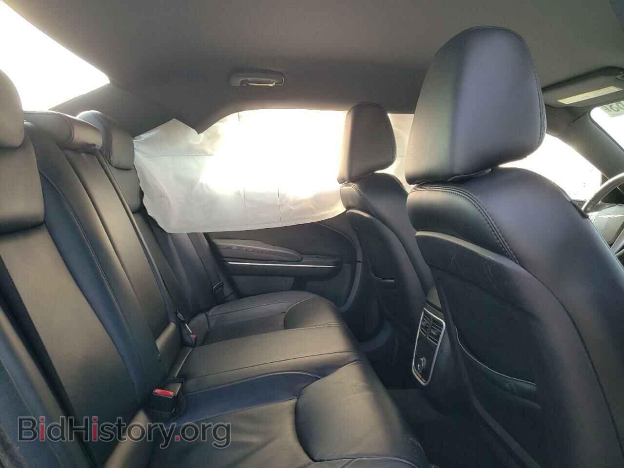 2013 CHRYSLER 300 - VIN: 2C3CCAAGXDH568896 - Фото 10