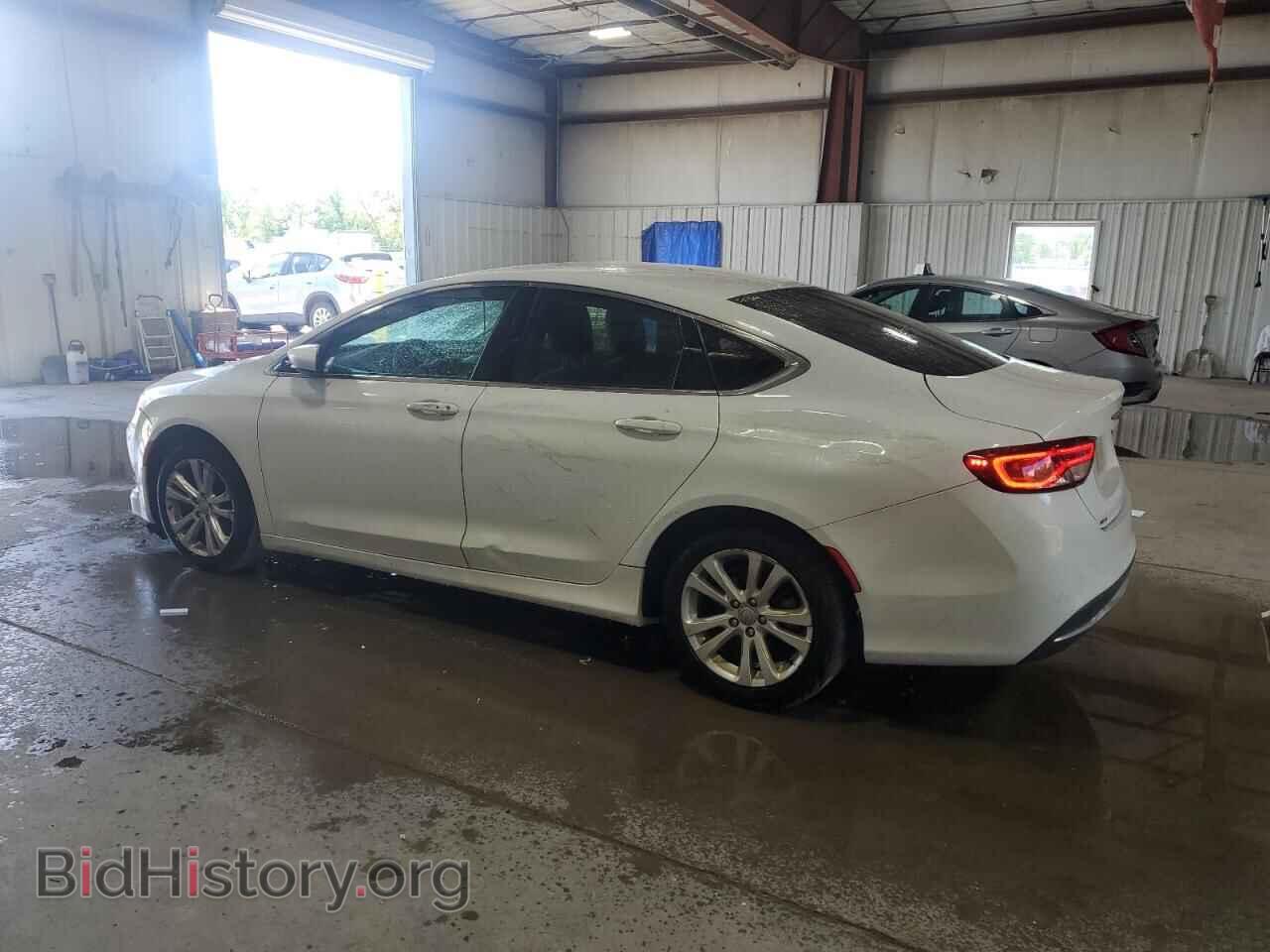 2015 CHRYSLER 200 - VIN: 1C3CCCAB3FN616104 - Фото 2