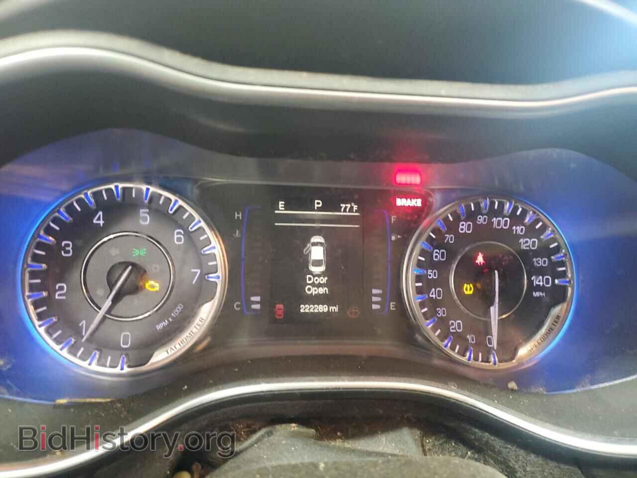 2015 CHRYSLER 200 - VIN: 1C3CCCAB3FN616104 - Фото 9