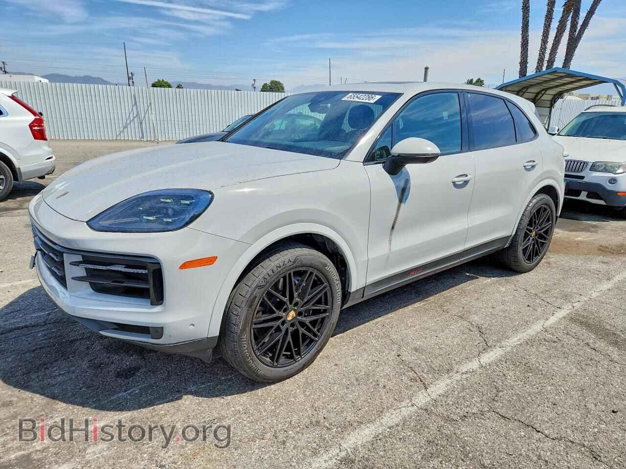 Photo WP1AA2AY7RDA09655 - PORSCHE CAYENNE 2024