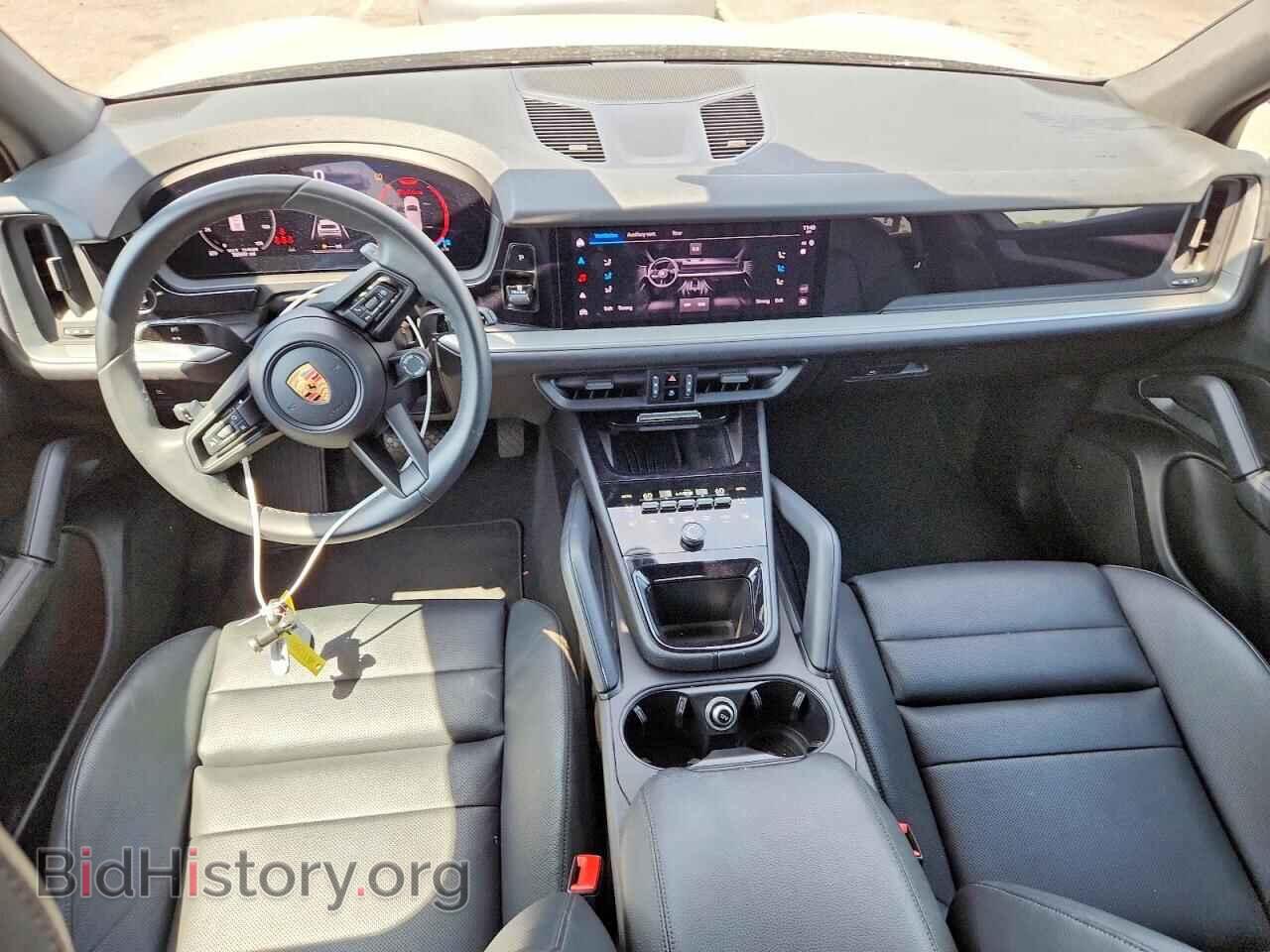 2024 PORSCHE CAYENNE - VIN: WP1AA2AY7RDA09655 - Photo 8