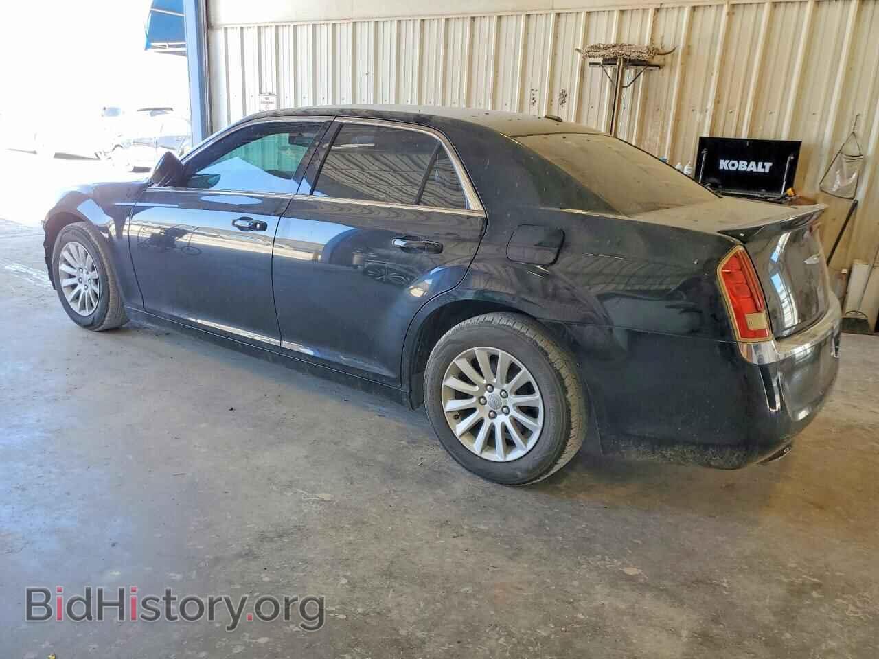 2014 CHRYSLER 300 - VIN: 2C3CCAAG0EH138926 - Photo 2