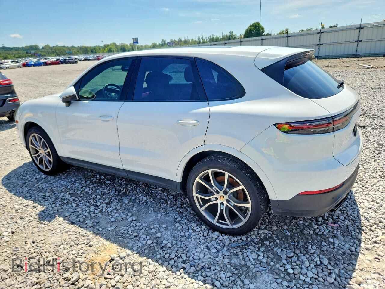 2023 PORSCHE CAYENNE - VIN: WP1AA2AY9PDA08178 - Photo 2
