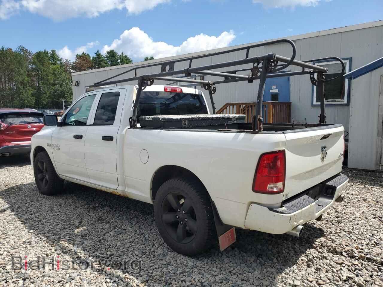 2016 RAM 1500 - VIN: 1C6RR7FT3GS410255 - Photo 2