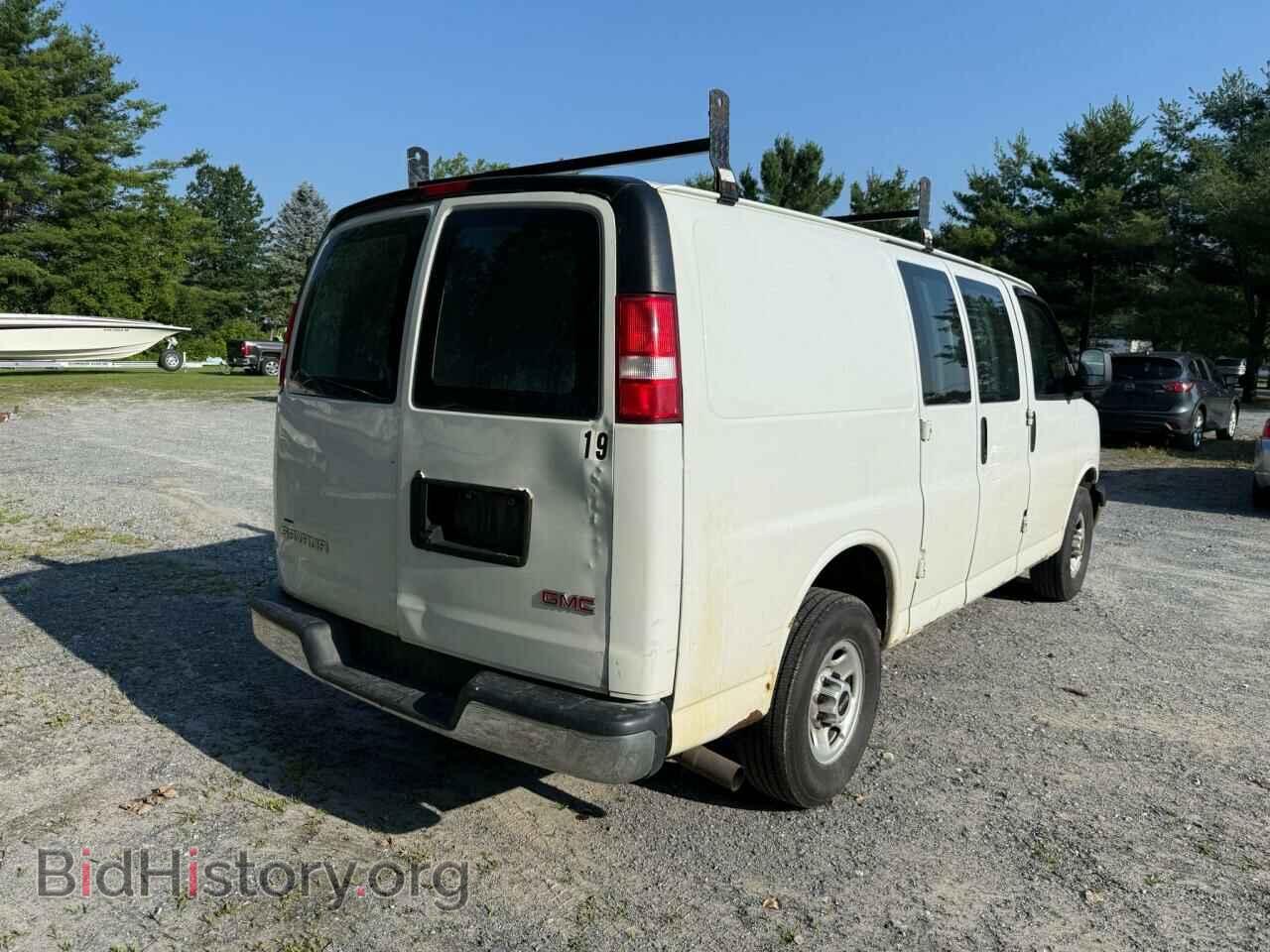 2018 GMC SAVANA - VIN: 1GTW7AFP1J1332220 - Фото 3