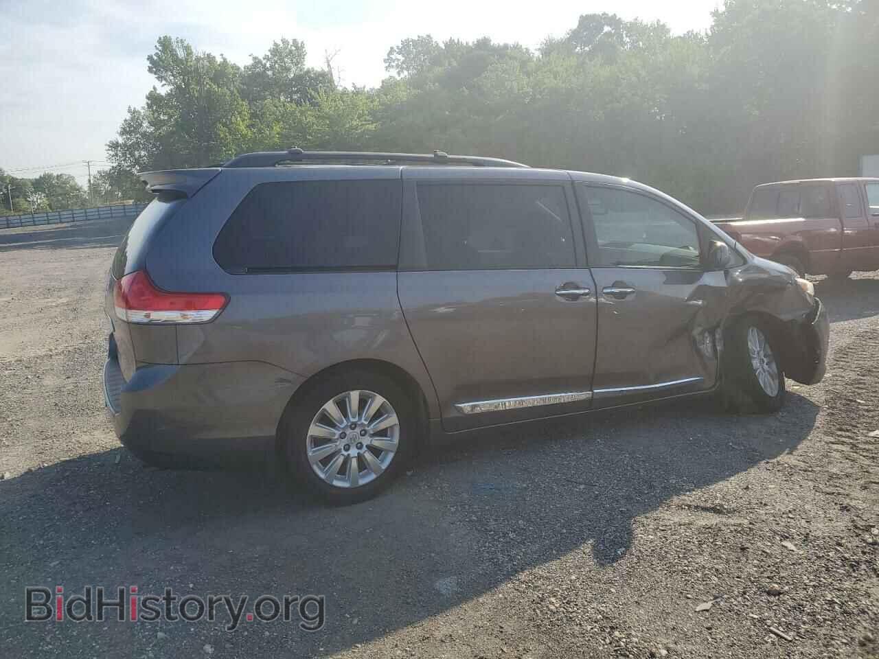 2011 TOYOTA All Models - VIN: 5TDYK3DC0BS091208 - Фото 3