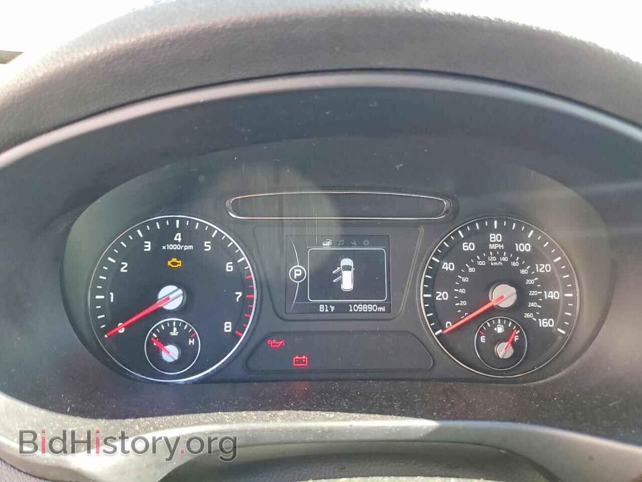 2017 KIA SORENTO - VIN: 5XYPGDA58HG332995 - Photo 9