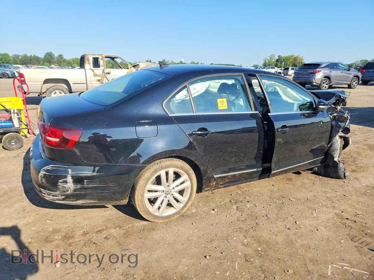 2017 VOLKSWAGEN JETTA - VIN: 3VWL17AJ6HM214393 - Фото 3