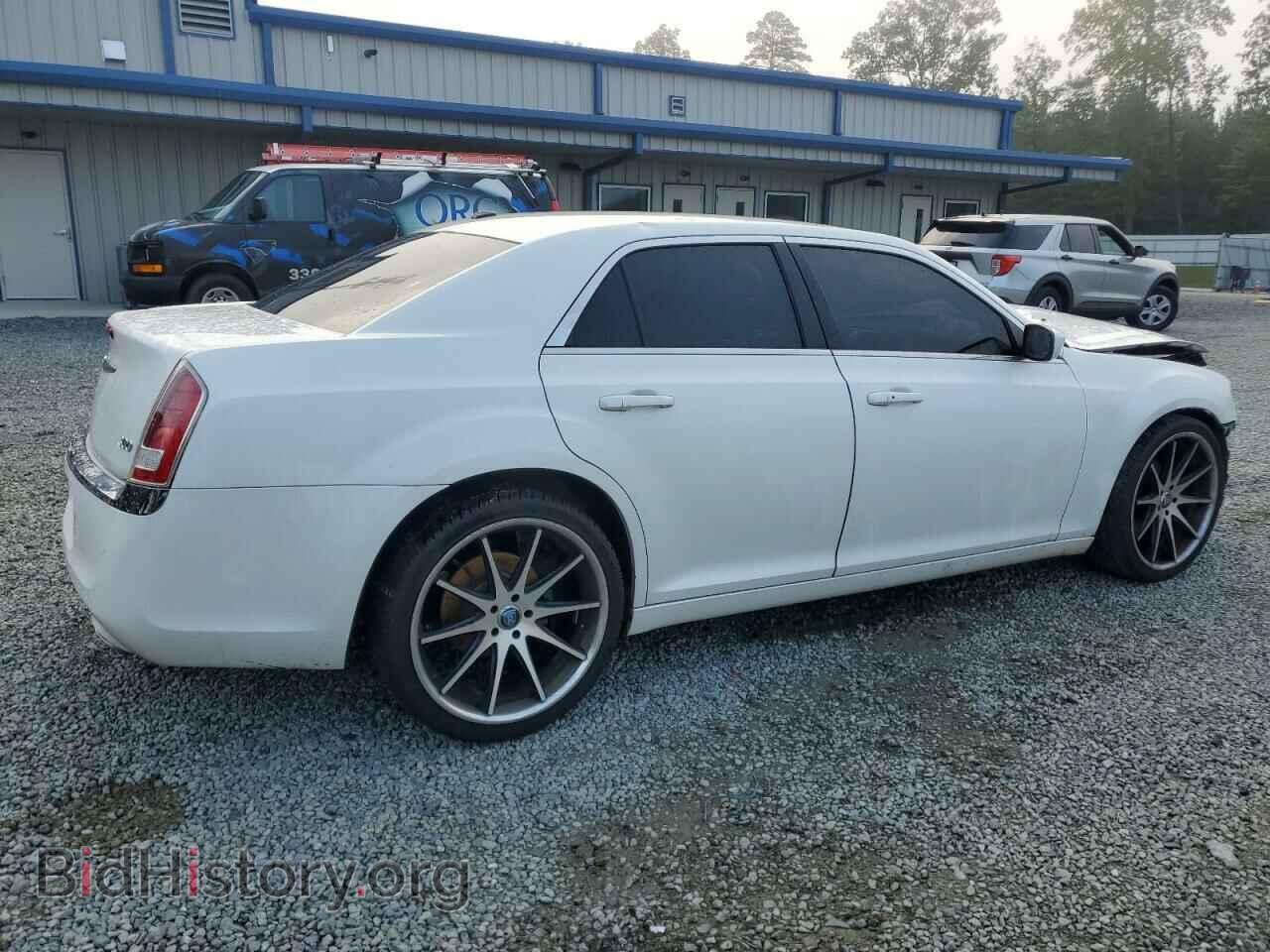 2014 CHRYSLER 300 - VIN: 2C3CCAAG2EH276371 - Фото 3