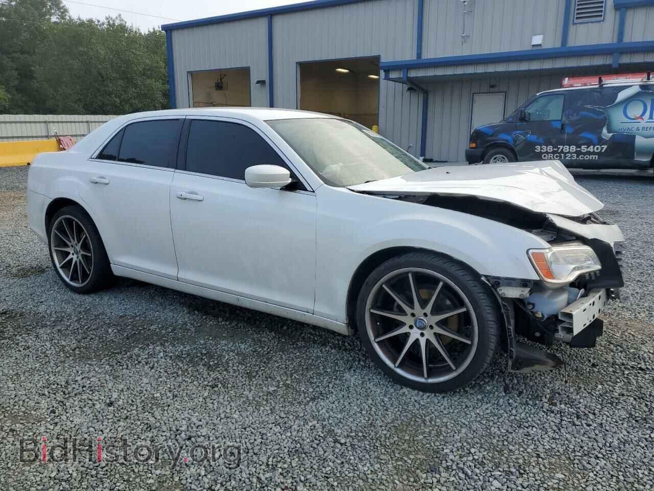 2014 CHRYSLER 300 - VIN: 2C3CCAAG2EH276371 - Фото 4