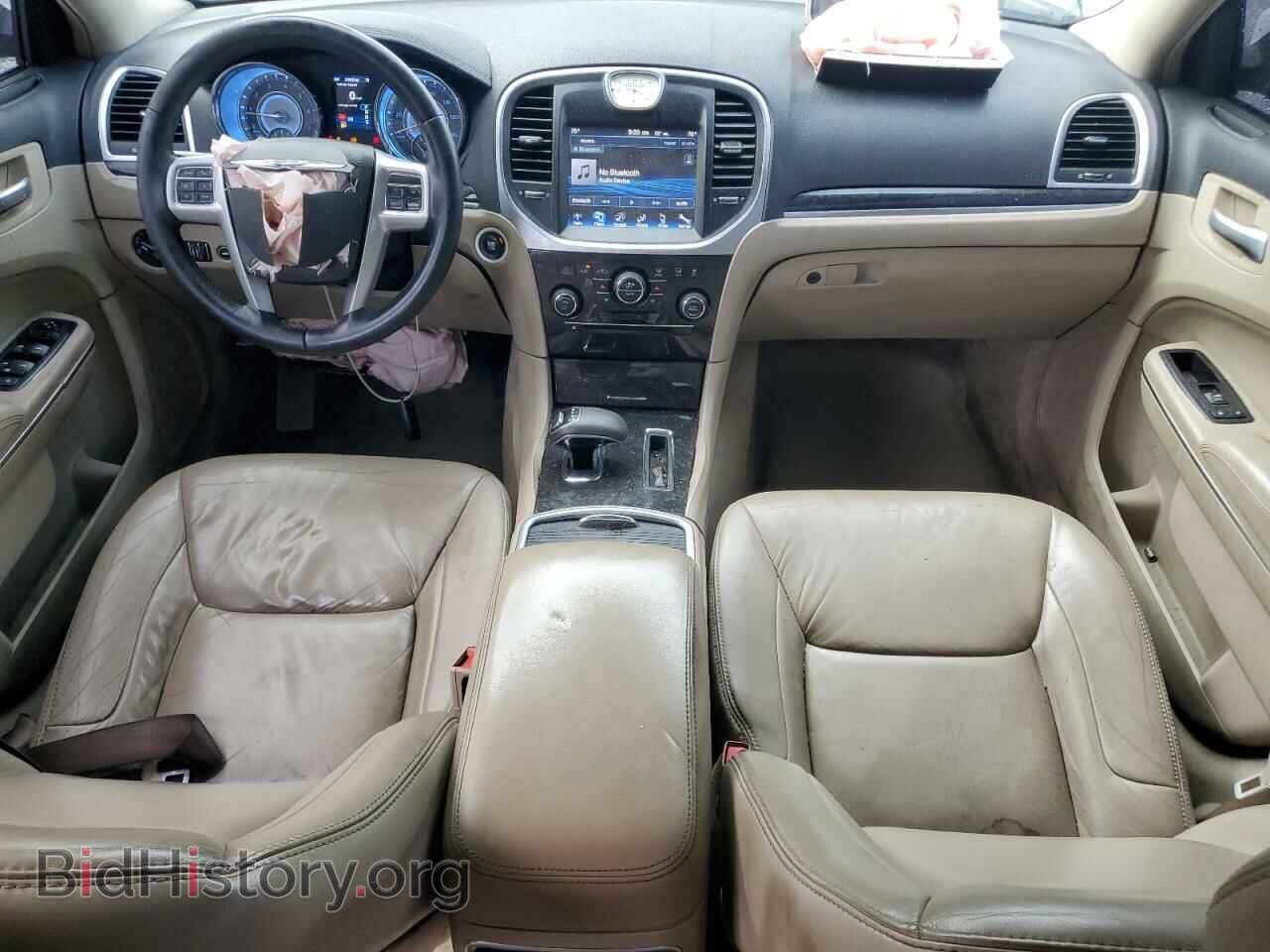 2014 CHRYSLER 300 - VIN: 2C3CCAAG2EH276371 - Фото 8