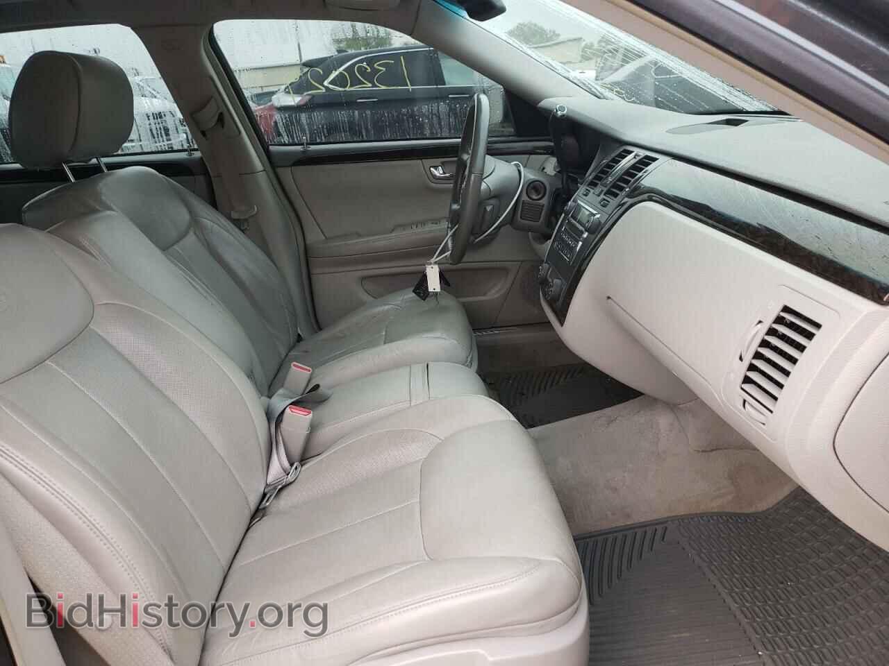 2011 CADILLAC DTS - VIN: 1G6KD5E64BU105002 - Фото 5