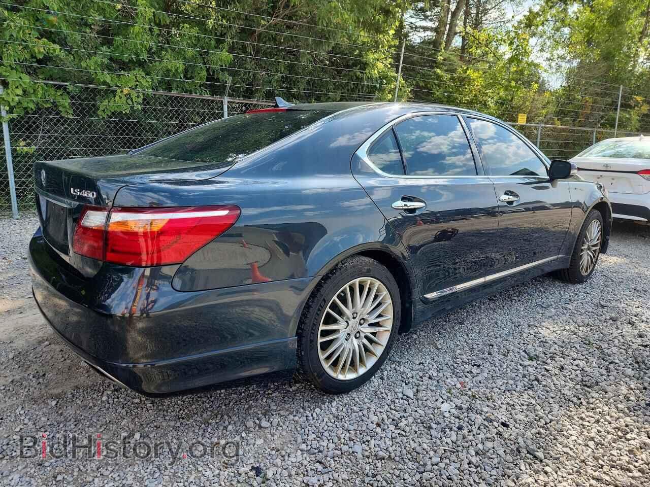 2011 LEXUS LS460 - VIN: JTHBL5EF7B5102247 - Photo 3