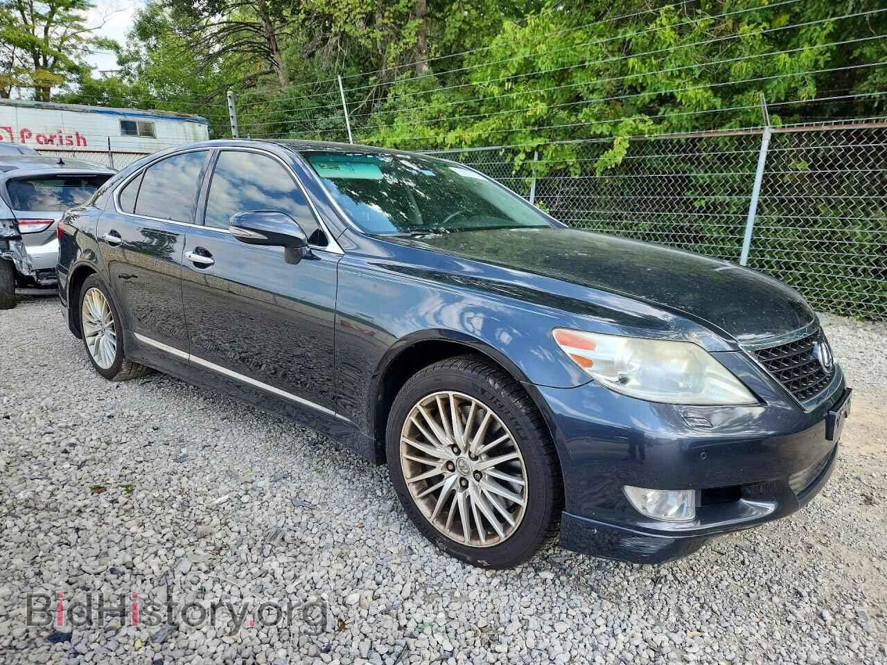 2011 LEXUS LS460 - VIN: JTHBL5EF7B5102247 - Photo 4