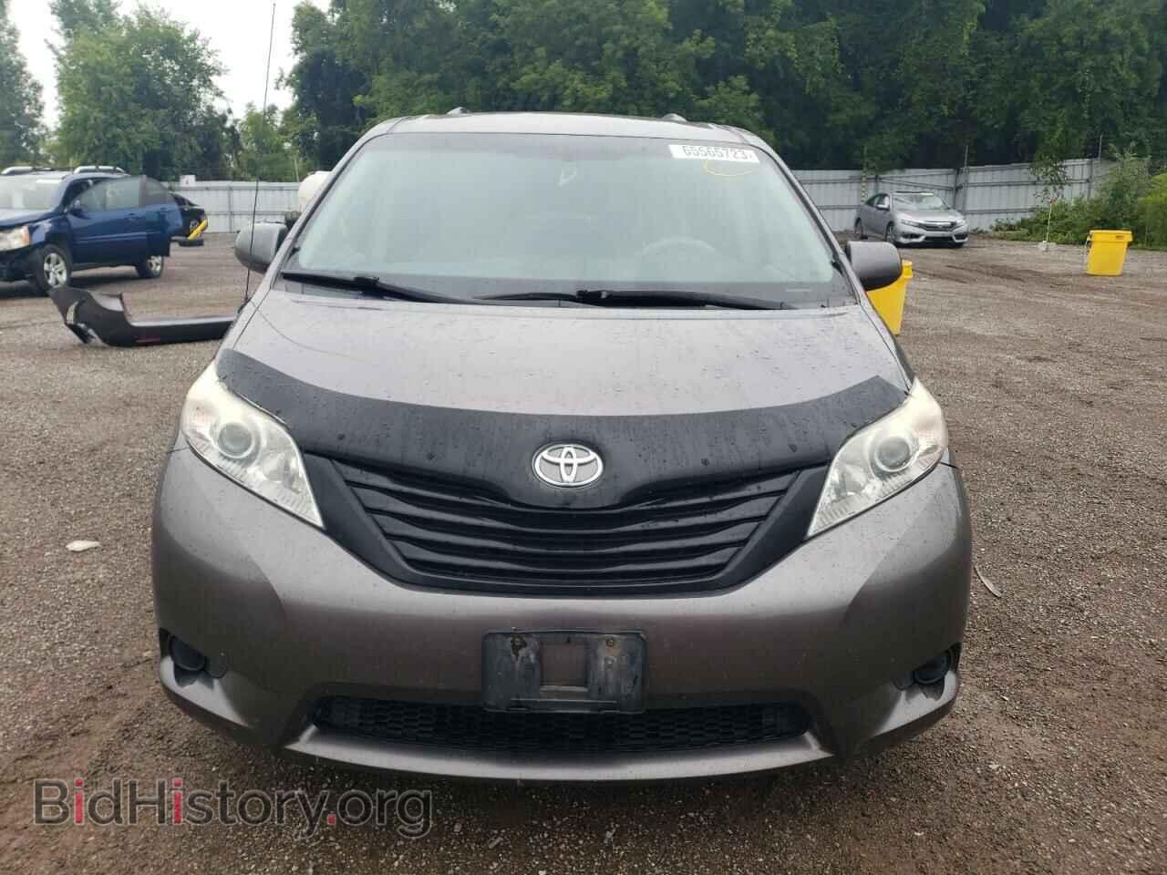 2011 TOYOTA All Models - VIN: 5TDZK3DC3BS027930 - Photo 5