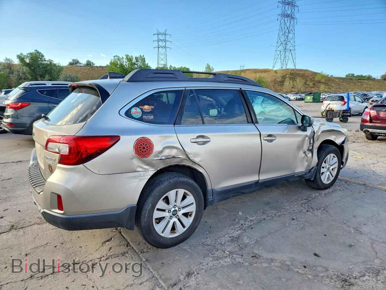 2017 SUBARU OUTBACK - VIN: 4S4BSAFC5H3301671 - Photo 3