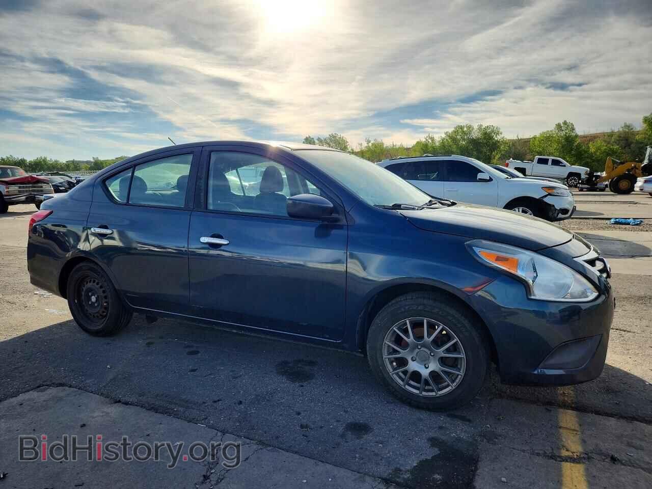 2017 NISSAN VERSA - VIN: 3N1CN7AP3HL843310 - Photo 4