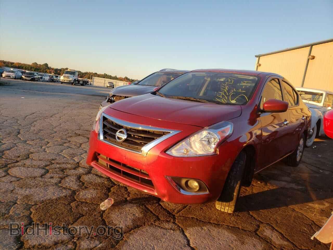 2019 NISSAN VERSA - VIN: 3N1CN7AP3KL810511 - Фото 2