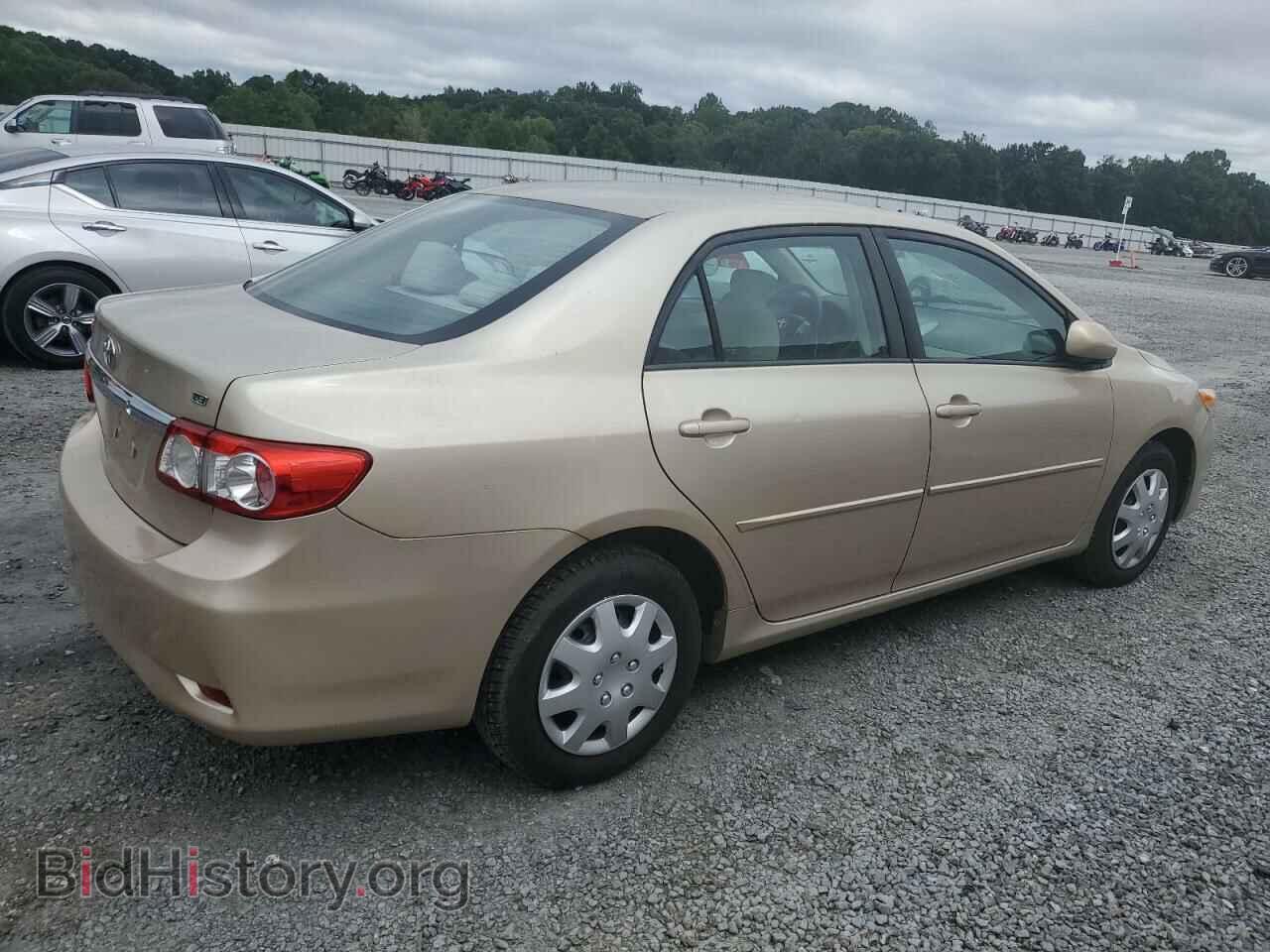 2011 TOYOTA COROLLA - VIN: 2T1BU4EE2BC714195 - Фото 3