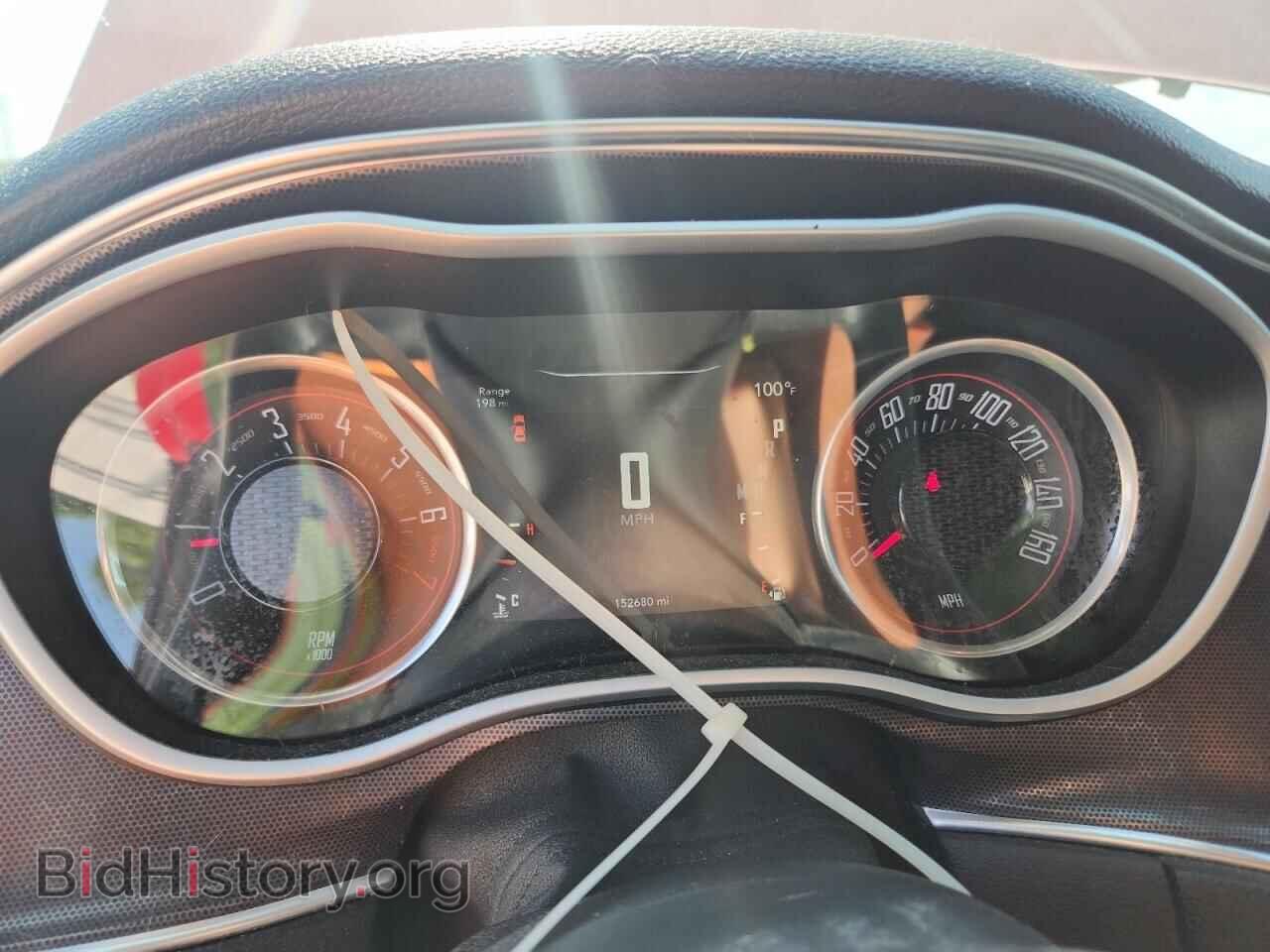 2016 DODGE CHALLENGER - VIN: 2C3CDZAG9GH300910 - Фото 9