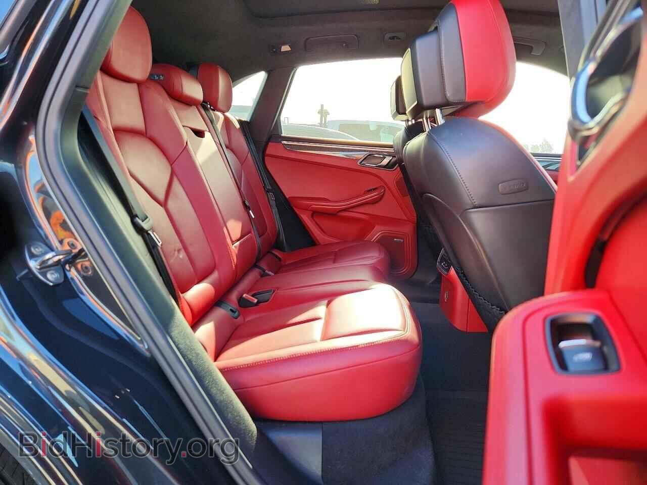 2018 PORSCHE MACAN - VIN: WP1AF2A59JLB70445 - Photo 11