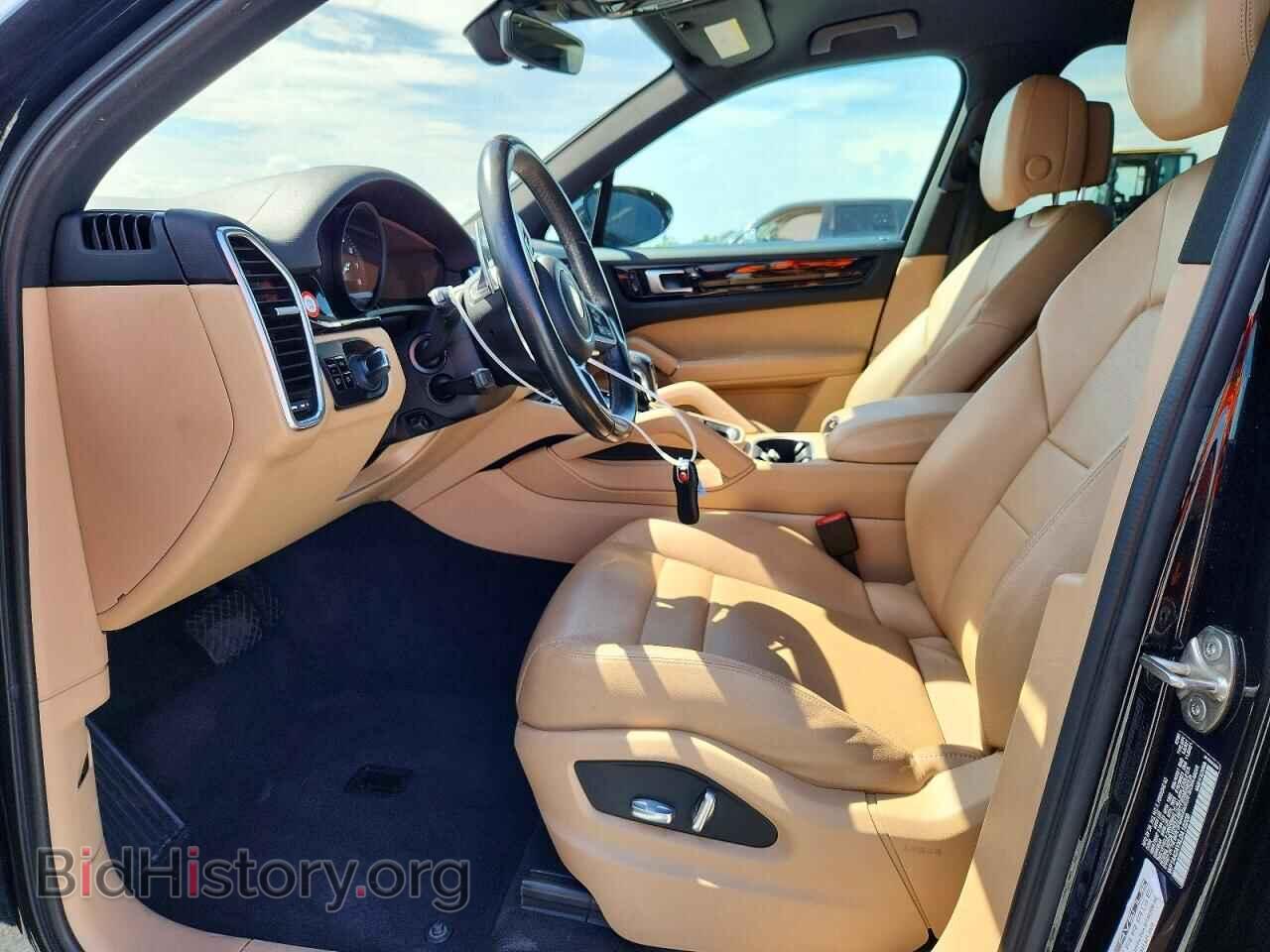 2020 PORSCHE CAYENNE - VIN: WP1AA2AYXLDA10208 - Photo 7