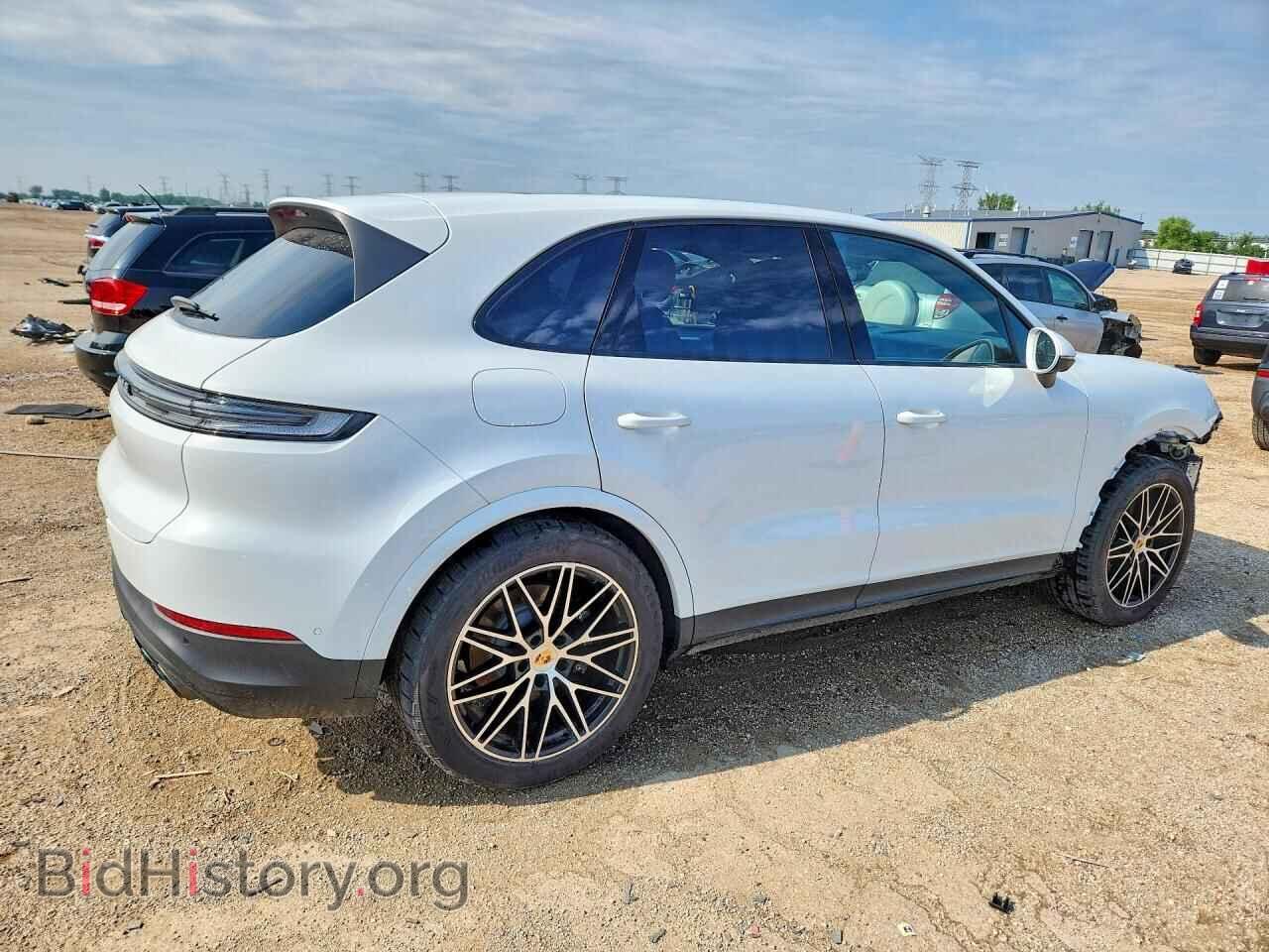 2024 PORSCHE CAYENNE - VIN: WP1AA2AY1RDA10722 - Photo 3