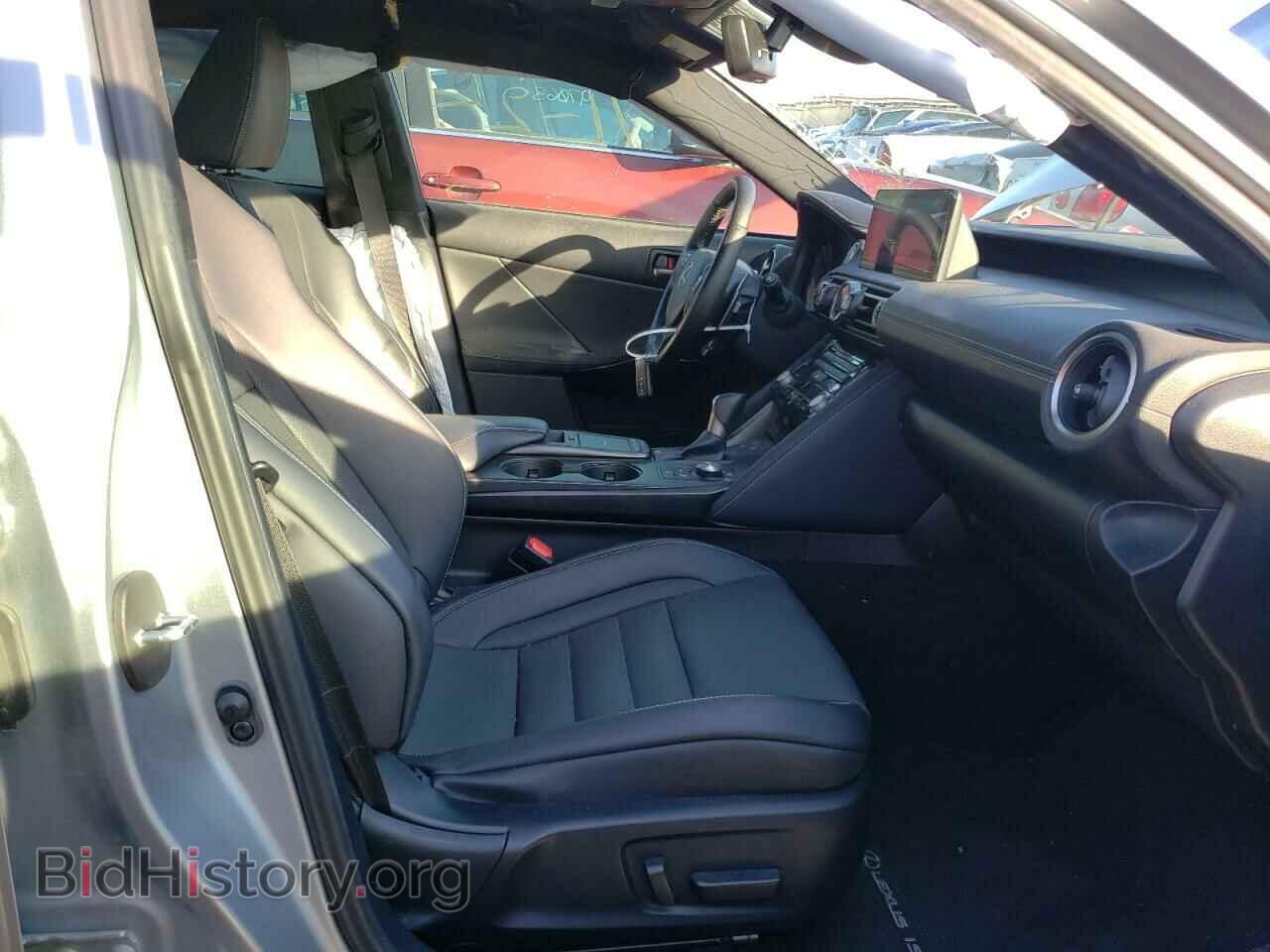 2021 LEXUS IS - VIN: JTHGZ1B21M5037977 - Фото 5