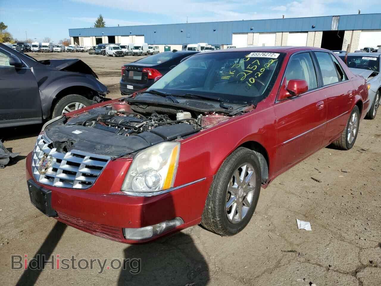 2011 CADILLAC DTS - VIN: 1G6KD5E67BU102157 - Фото 2