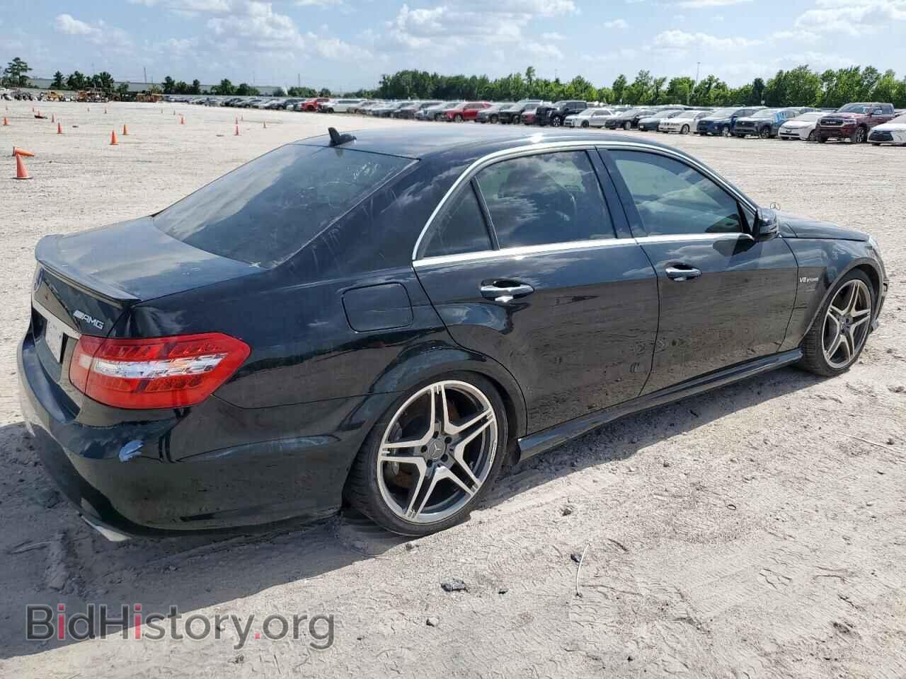 2012 MERCEDES-BENZ E-CLASS - VIN: WDDHF7EB6CA557729 - Фото 3