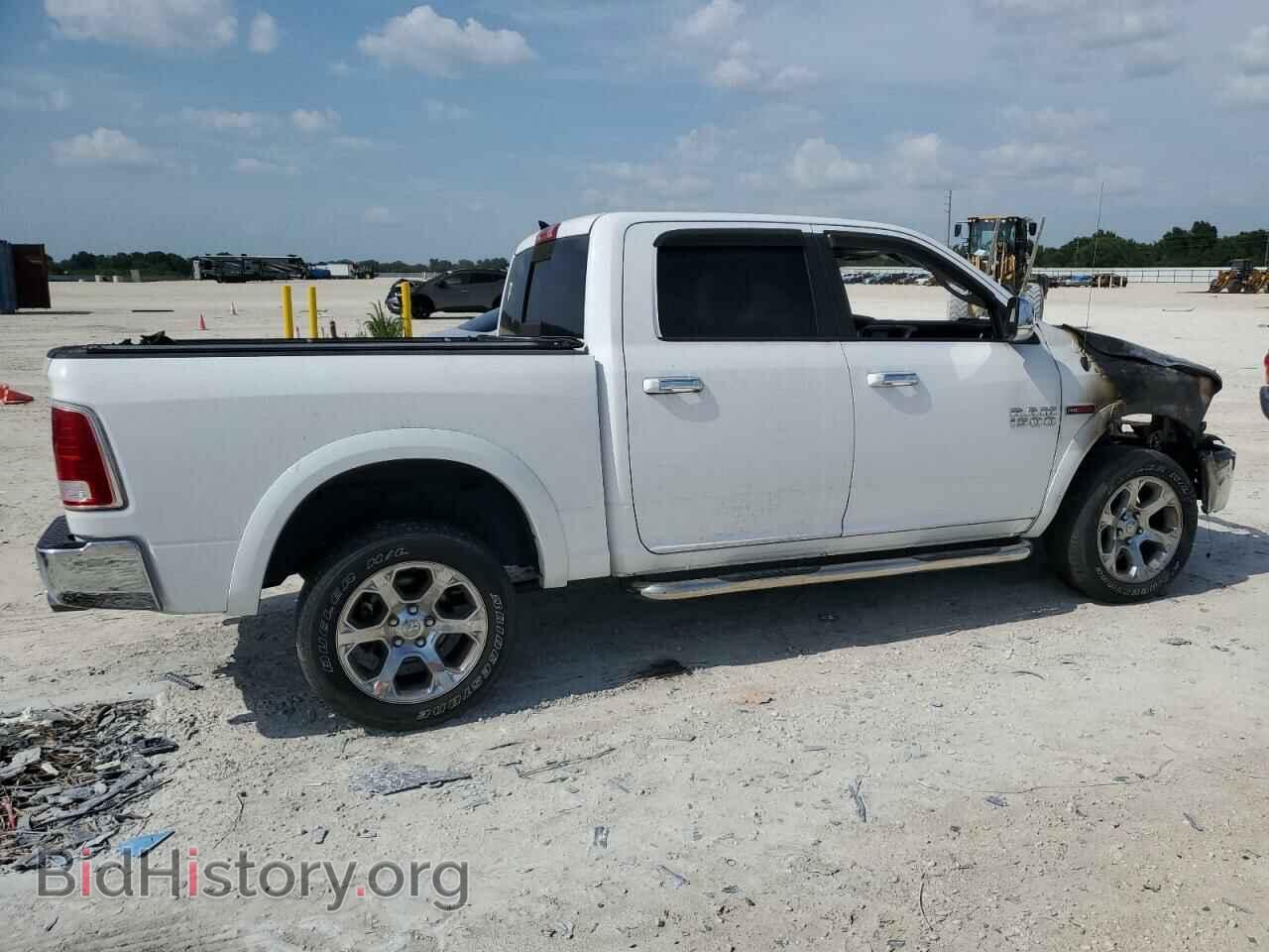 2018 RAM 1500 - VIN: 1C6RR7NM7JS227166 - Фото 3