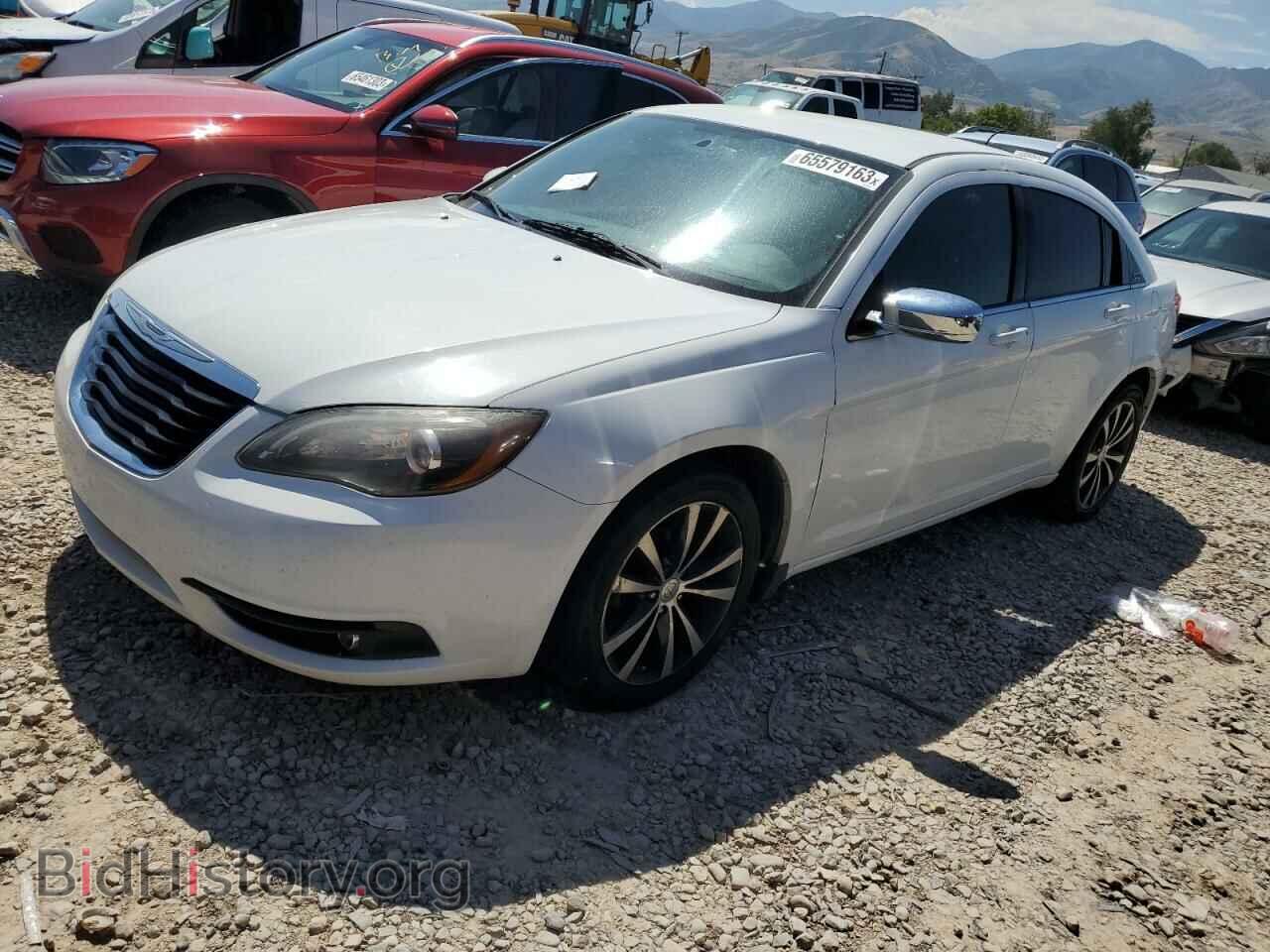 Фотография 1C3CCBBB2DN505100 - CHRYSLER 200 2013