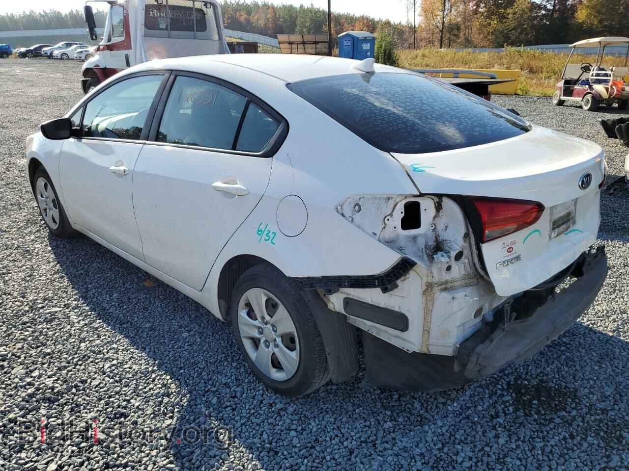 2017 KIA FORTE - VIN: 3KPFK4A77HE101370 - Фото 3