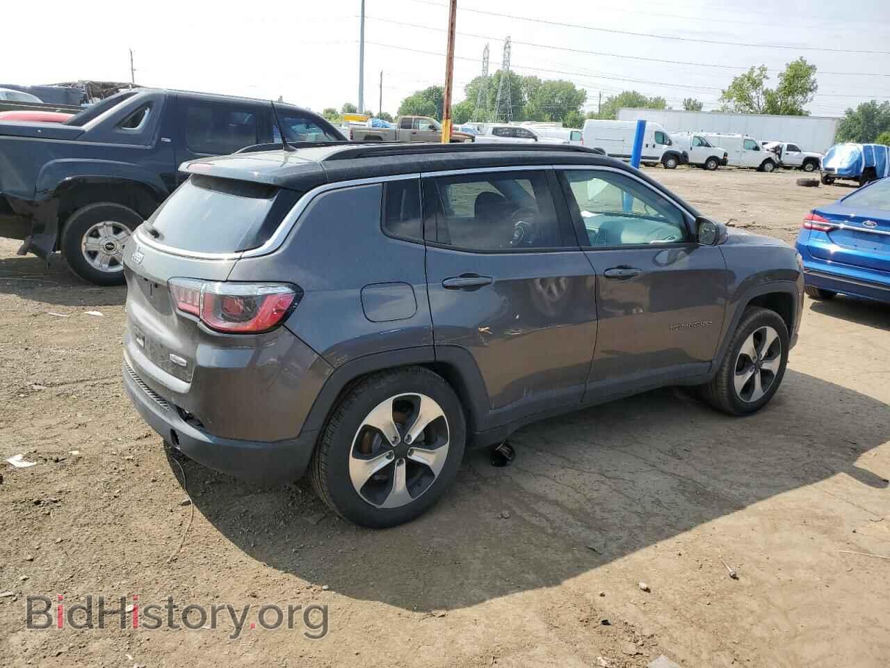 2018 JEEP COMPASS - VIN: 3C4NJDBB1JT281934 - Фото 3