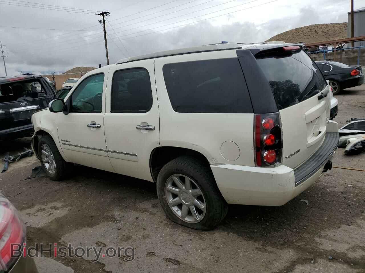 2013 GMC YUKON - VIN: 1GKS1EEF7DR348948 - Фото 2