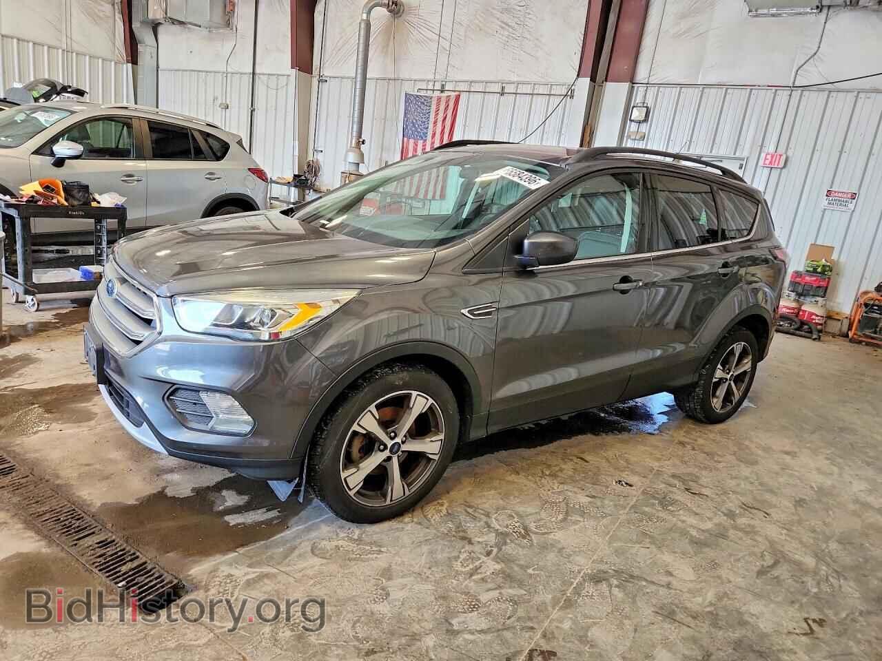 Фотография 1FMCU0GD2HUB20604 - FORD ESCAPE 2017