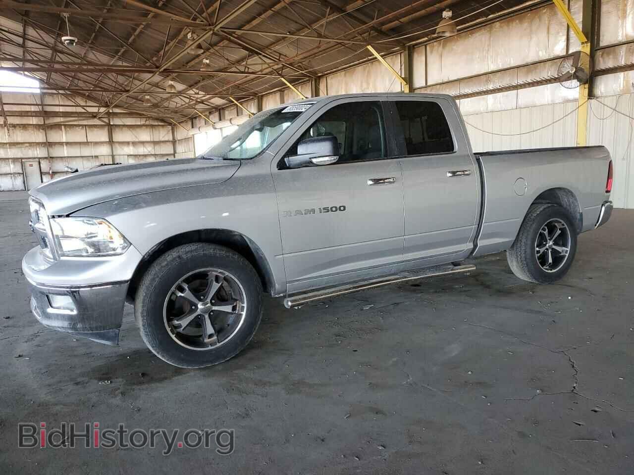 Photo 1D7RB1GT5BS702223 - DODGE All Models 2011