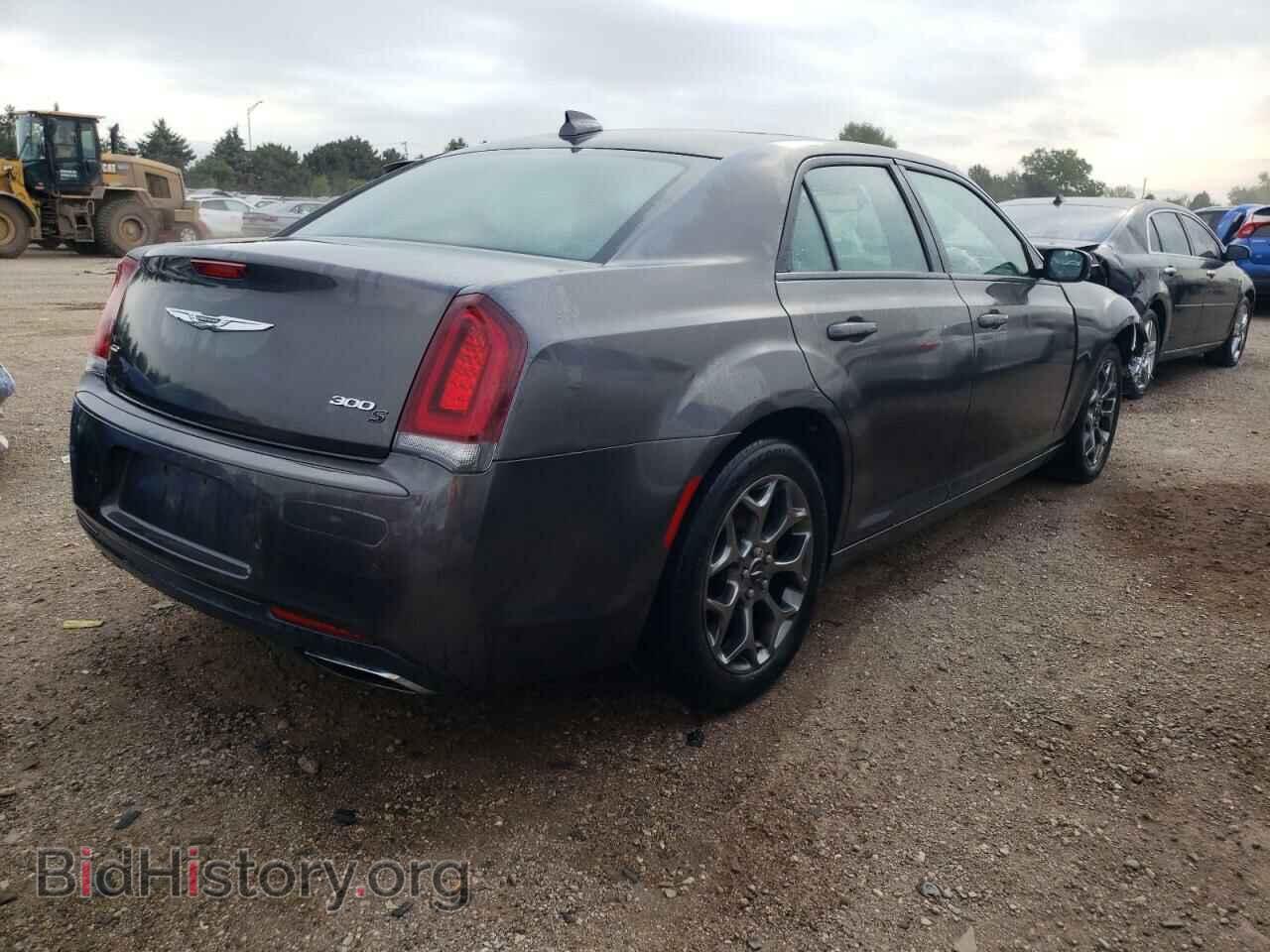 2017 CHRYSLER 300 - VIN: 2C3CCAGG2HH586063 - Фото 3