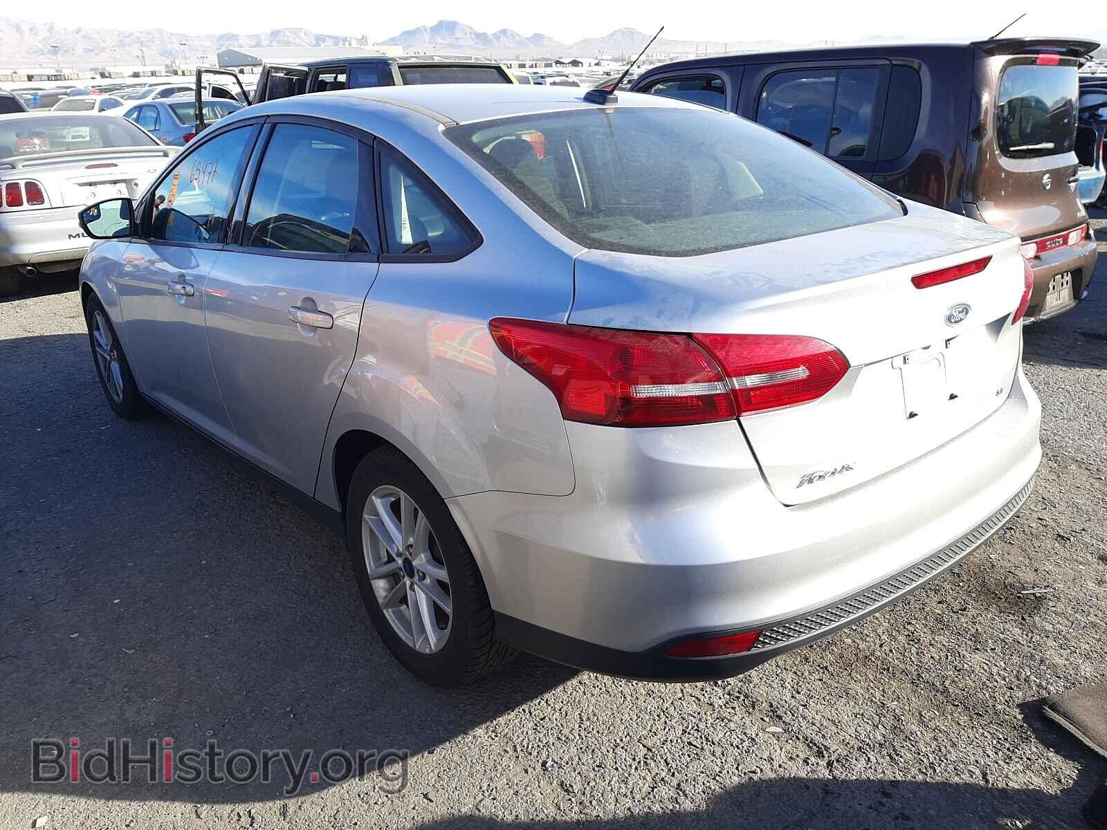 2017 FORD FOCUS - VIN: 1FADP3F2XHL271624 - Фото 3