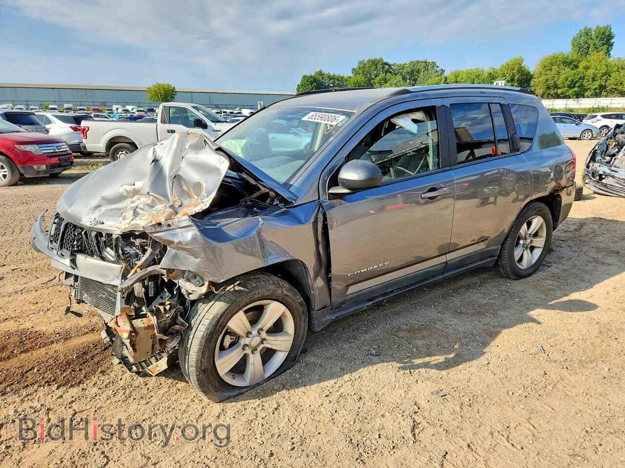 Фотография 1J4NF1FB6BD218226 - JEEP COMPASS 2011