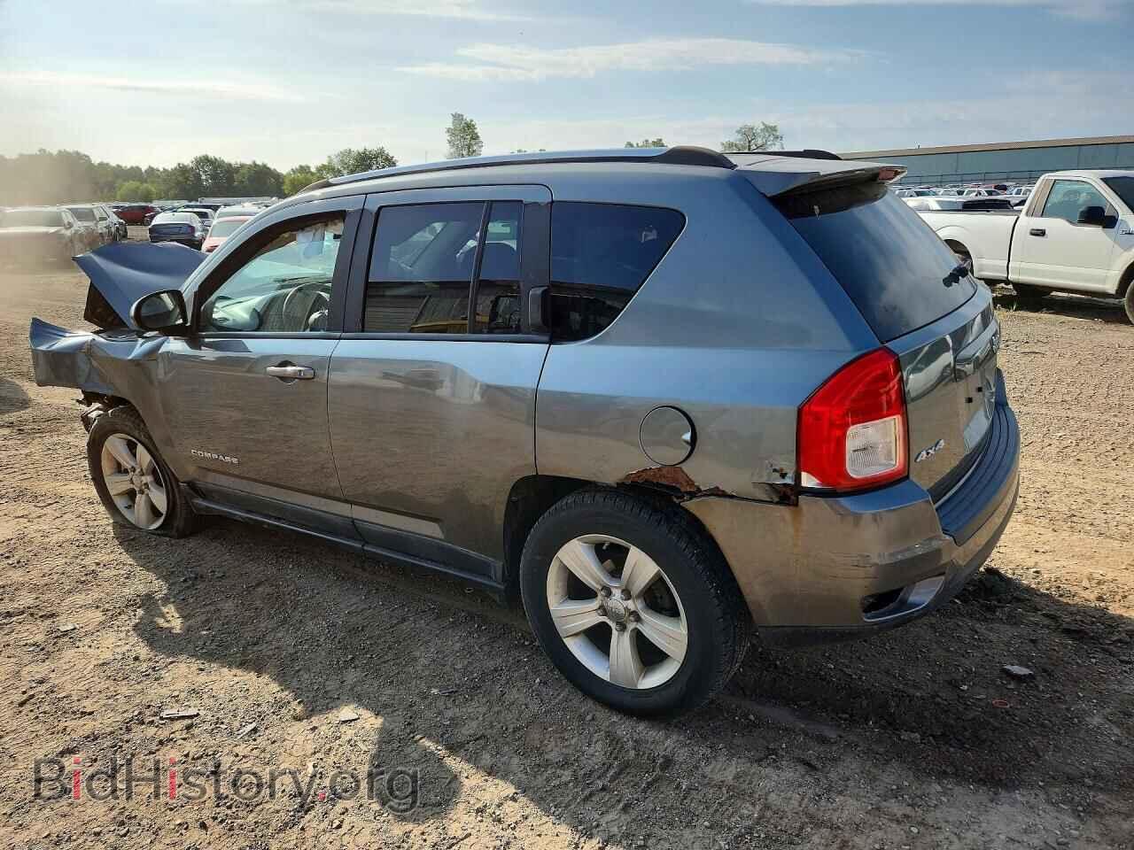 2011 JEEP COMPASS - VIN: 1J4NF1FB6BD218226 - Photo 2