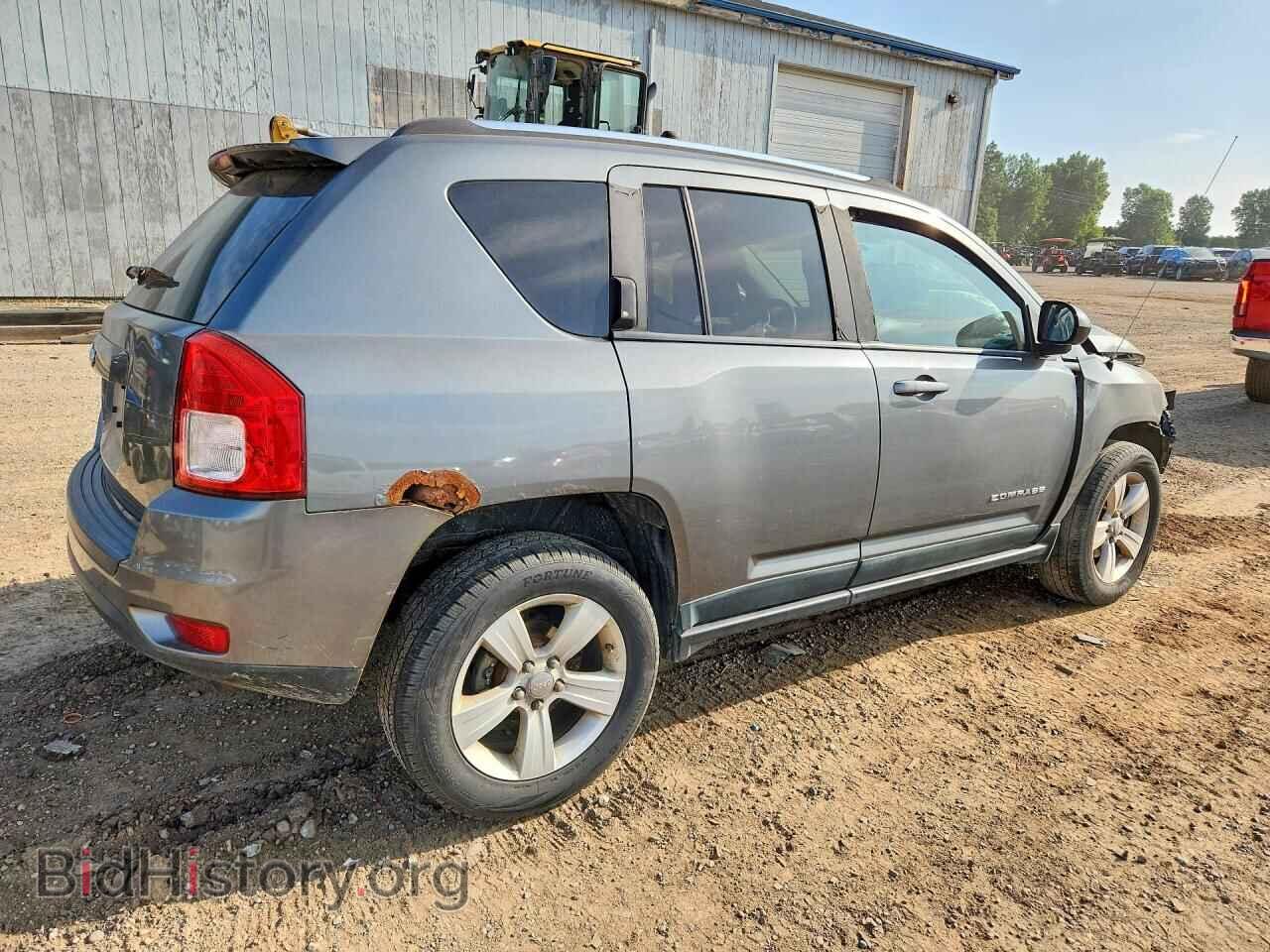 2011 JEEP COMPASS - VIN: 1J4NF1FB6BD218226 - Photo 3