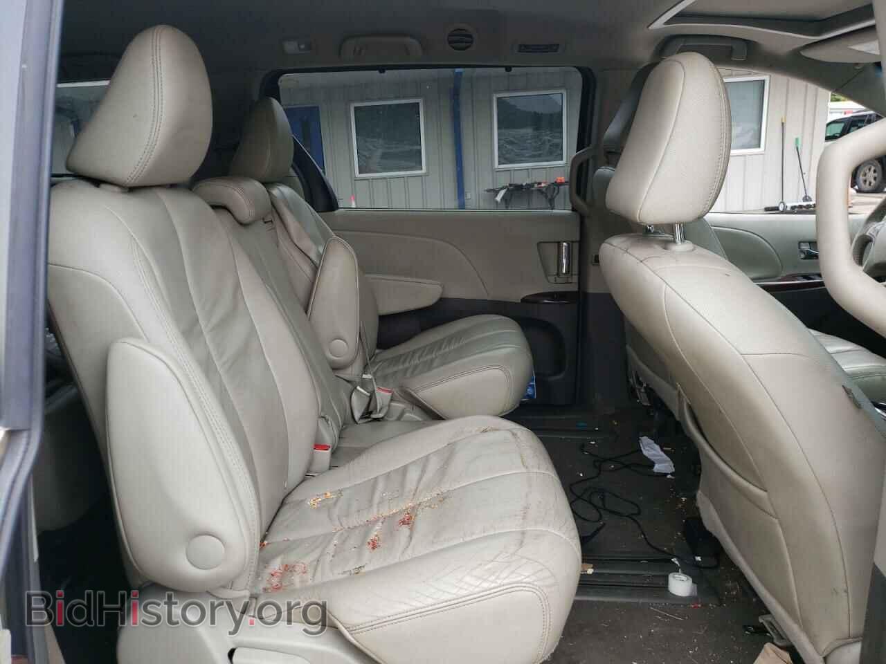 2011 TOYOTA All Models - VIN: 5TDYK3DC5BS099370 - Фото 11