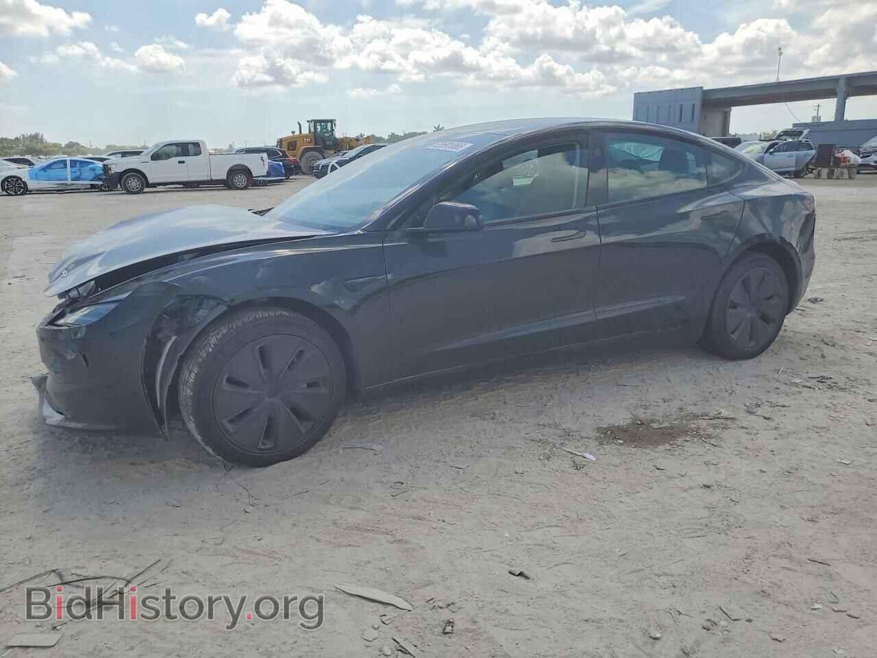Фотография 5YJ3E1EA7SF029389 - TESLA MODEL 3 2025