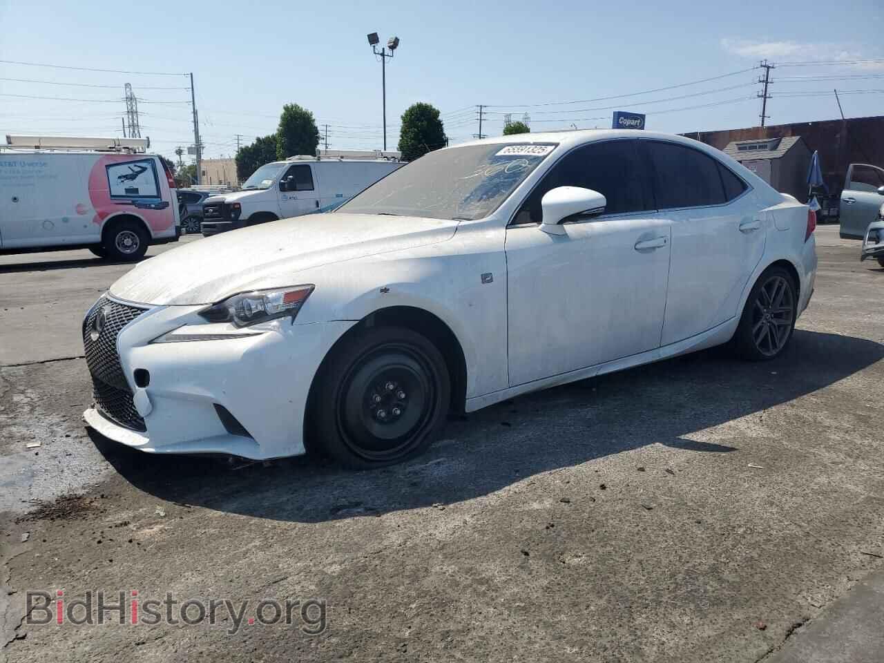 Photo JTHBE1D26G5028442 - LEXUS IS 2016