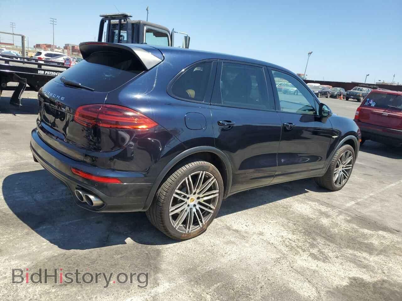 2016 PORSCHE CAYENNE - VIN: WP1AE2A22GLA61911 - Фото 3