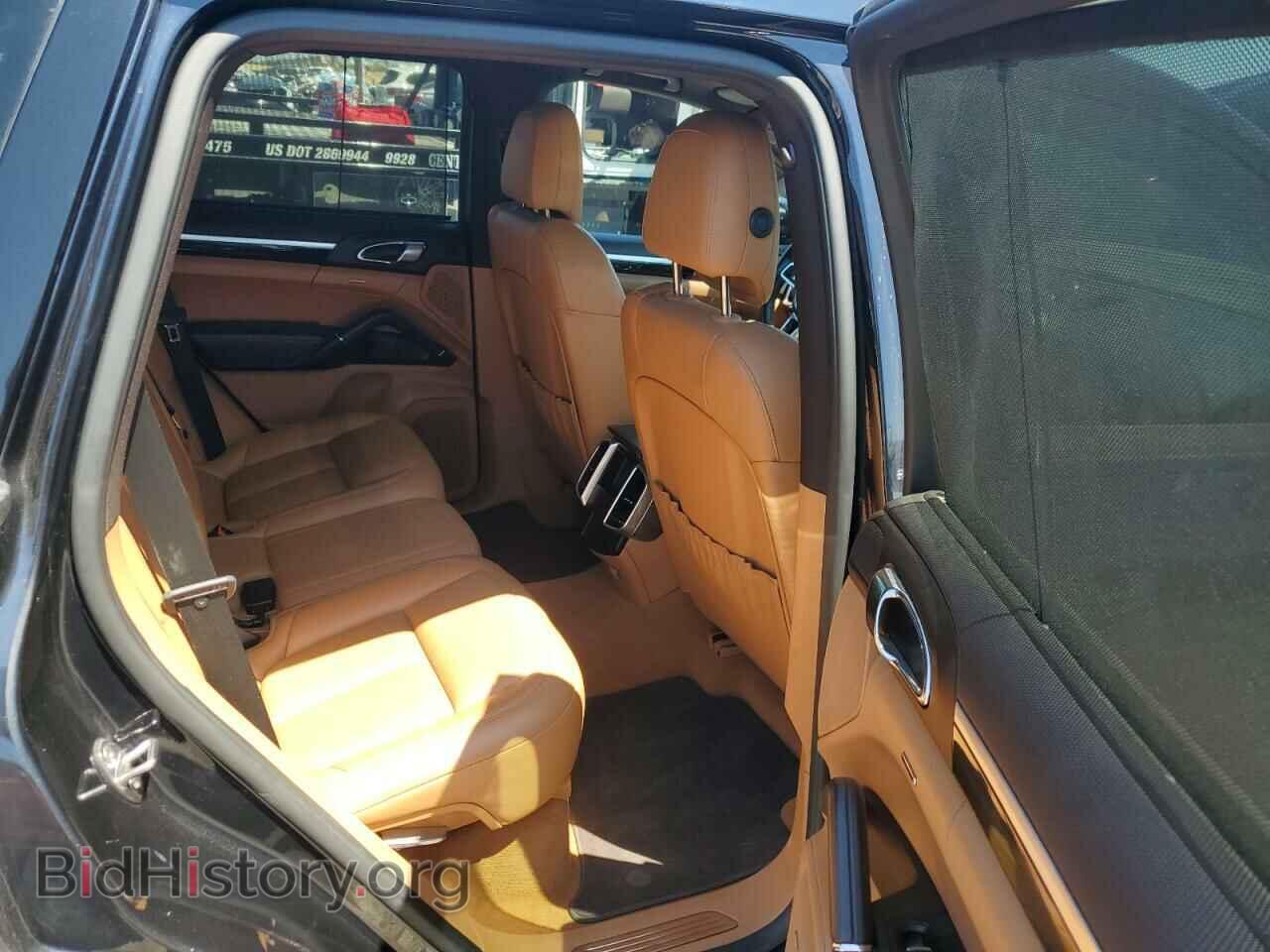 2016 PORSCHE CAYENNE - VIN: WP1AE2A22GLA61911 - Фото 10