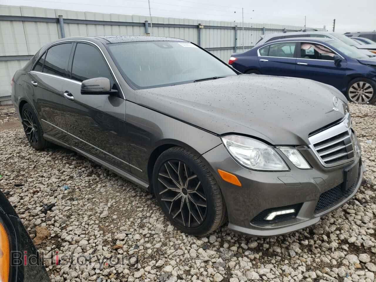 2011 MERCEDES-BENZ E-CLASS - VIN: WDDHF8HB2BA389409 - Фото 4