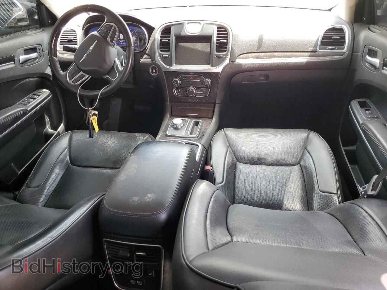 2019 CHRYSLER 300 - VIN: 2C3CCAEG5KH564598 - Фото 8
